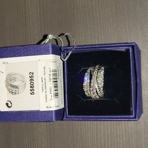 Twist ring swarovaki